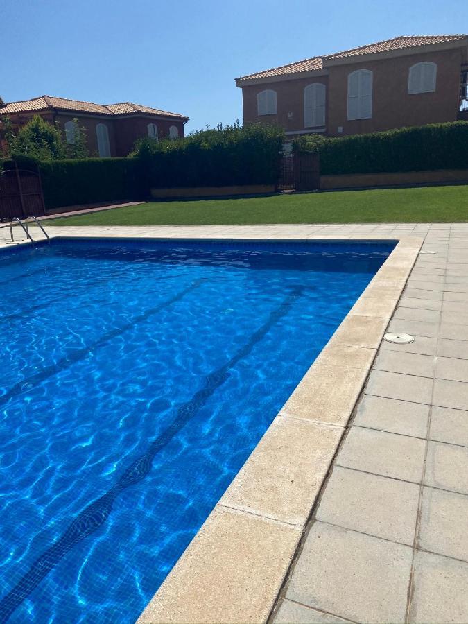 Apartamento En Miami Platja Miami Playa Bagian luar foto